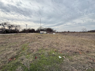 7904 County Road 915, Joshua, TX 76058 - photo 4