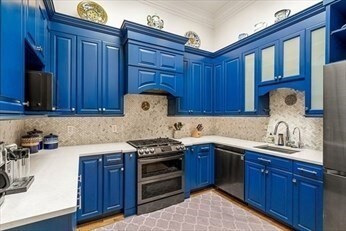 10 Forrester St unit 2, Salem, MA 01970 - photo 2