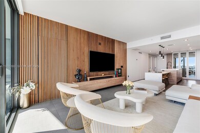 Icon Bay unit 1806, Miami, FL 33137 - photo 4