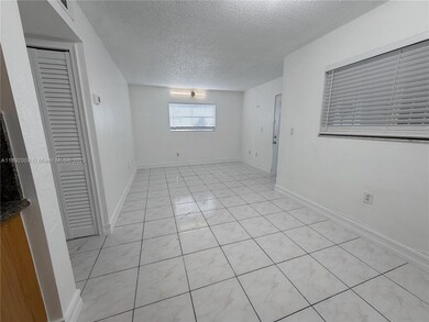 2565 W 56th St unit 101, Hialeah, FL 33016 - photo 2