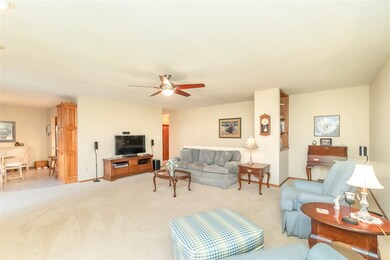 1606 W 12th St, Cedar Falls, IA 50613 - photo 7