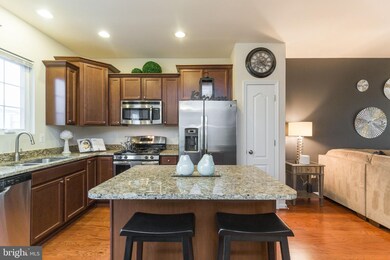 11463 Stockport Place, White Plains, MD 20695 - photo 4