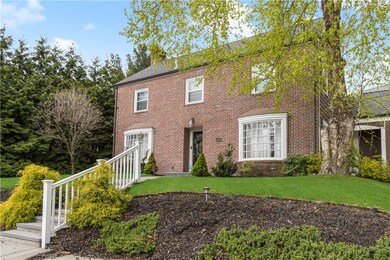 21 Dryden Ave, Pawtucket, RI 02860 - photo 2