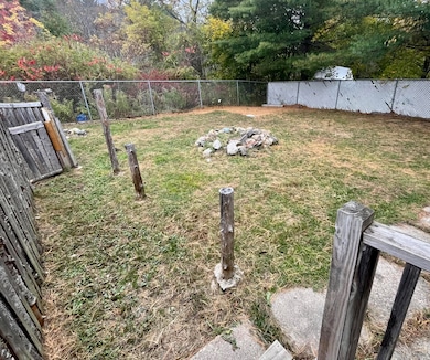 11 Jans Blvd, Lewiston, ME 04240 - photo 5