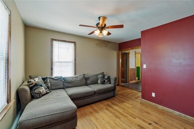 76 Thomas St, Woonsocket, RI 02895 - photo 2
