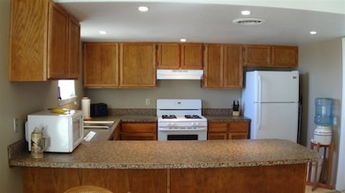 1500 Pinon Dr, Alamogordo, NM 88310 - photo 4