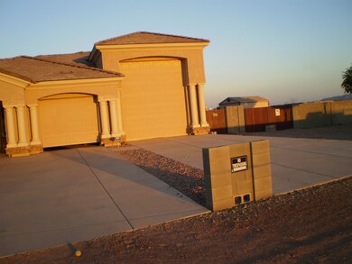 RV GARAGE