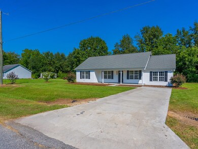 145 Amber St, Fitzgerald, GA 31750 - photo 6