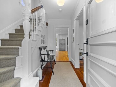 73 Prospect St, Wellesley Hills, MA 02481 - photo 4