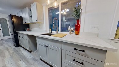 14821 240th St E, Graham, WA 98338 - photo 4