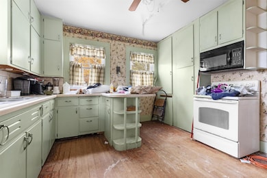 14774 Clark St, Caledonia, IL 61011 - photo 7