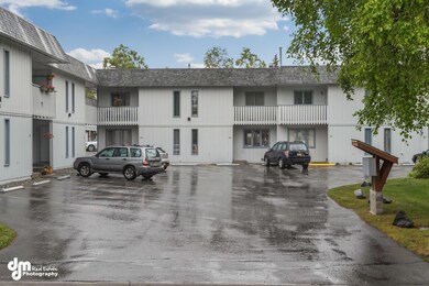 Exterior _Parking 3631-FULL