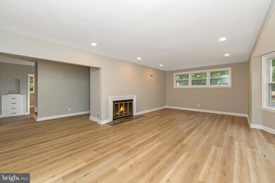 320 E Academy St, Clayton, NJ 08312 - photo 3