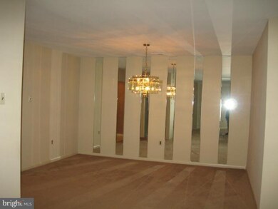 Towers Condominiums unit 307B, Baltimore, MD 21209 - photo 4