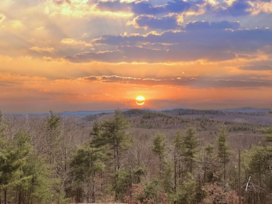 260 Maplewold Rd, Weare, NH 03281 - photo 3