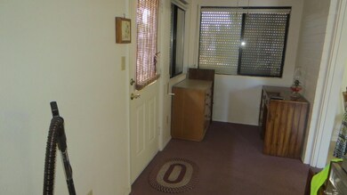 bonus area, enclosed