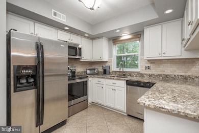 935 Edgewood Ln, Feasterville Trevose, PA 19053 - photo 2