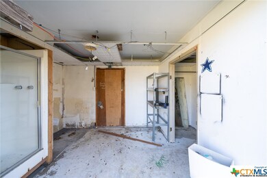 221 Hungry Hill Rd, Eddy, TX 76524 - photo 6