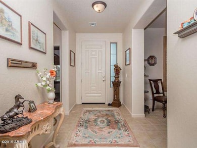 003_Foyer