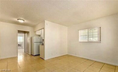 415 S 11th St unit 2, Las Vegas, NV 89101 - photo 2
