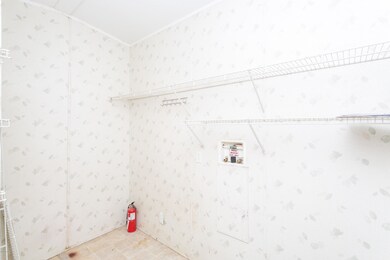 24175 N St Louis St, Paulden, AZ 86334 - photo 5