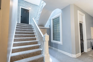 720 Main St, Cincinnati, OH 45202 - photo 3