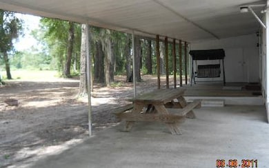 1839 SW Wilson Springs Rd, Fort White, FL 32038 - photo 4