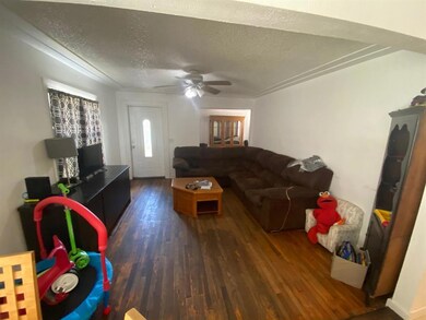 Living Rm