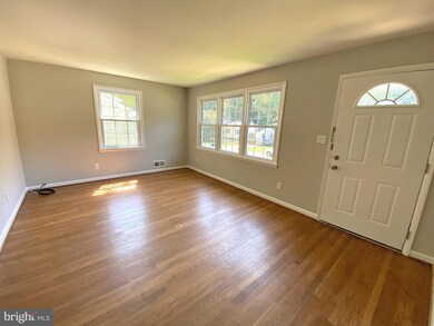 3309 Glenway Dr, Kensington, MD 20895 - photo 4