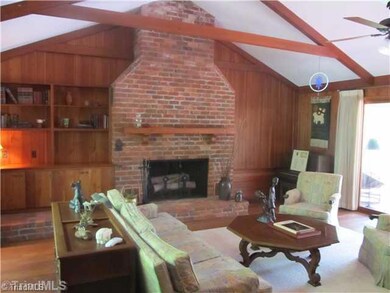 Den/Family/Great Room.