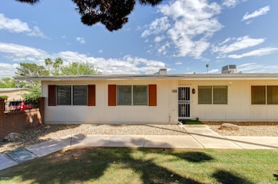 10849 W Santa fe Dr, Sun City, AZ 85351 - photo 7