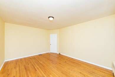 2625 W Fitch Ave unit 3F, Chicago, IL 60645 - photo 7