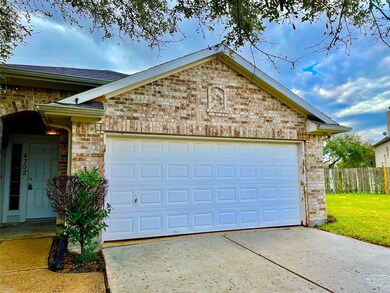 4702 Buescher Ct, Pearland, TX 77584 - photo 4