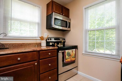 14451 Saint Germain Dr, Centreville, VA 20121 - photo 2