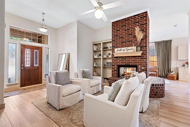 2608 Briargrove Dr, Hurst, TX 76054 - photo 3