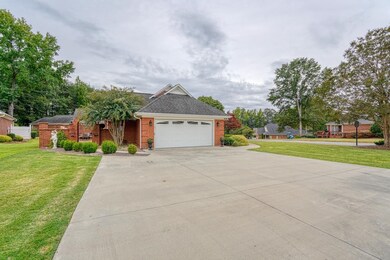 901 Lyday Ln, Inman, SC 29349 - photo 2