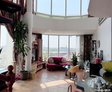 Regency Plaza unit 7, Flushing, NY 11355 - photo 2