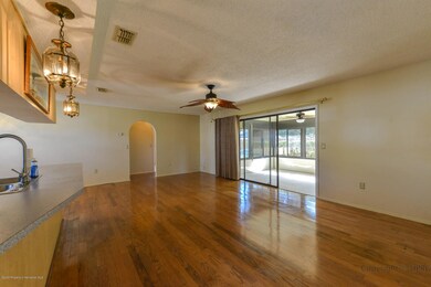 4-12914_Walnut_8