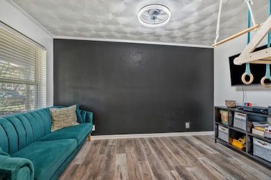 1304 W Redbud Dr, Hurst, TX 76053 - photo 7