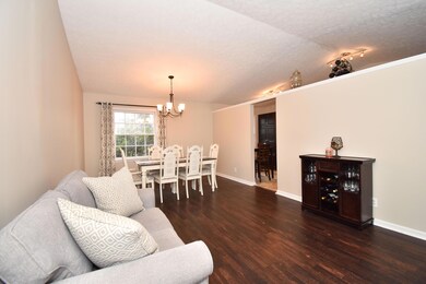 8212 Casualwood Way, Louisville, KY 40291 - photo 7