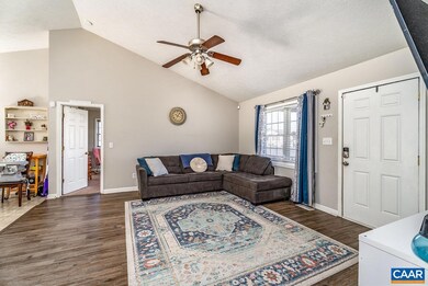 11 Falcon Ln, Weyers Cave, VA 24486 - photo 5