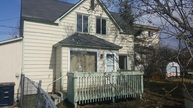 424 N Flower