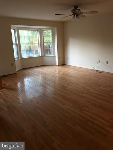 15913 Elf Stone Ct, Bowie, MD 20716 - photo 4