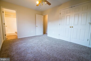 279 Ford Cir, Inwood, WV 25428 - photo 7