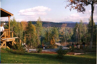 521 Crestwood Rd, Lyndonville, VT 05851 - photo 2