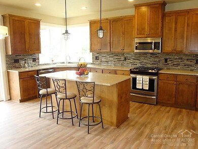 1626 NW Zamia Ave, Redmond, OR 97756 - photo 3