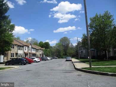 33 Village Ct, Audubon, NJ 08106 - photo 3