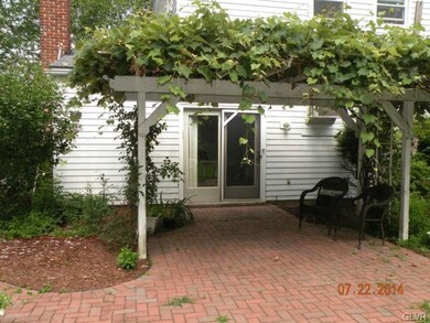 5592 Nina Cir, Coopersburg, PA 18036 - photo 6