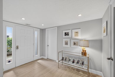 16670 Traders Crossing N unit 111, Jupiter, FL 33477 - photo 4