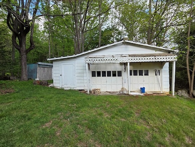 39075 Widener Valley Rd, Chilhowie, VA 24319 - photo 3